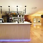 Centro Braseros Hotel Burgo