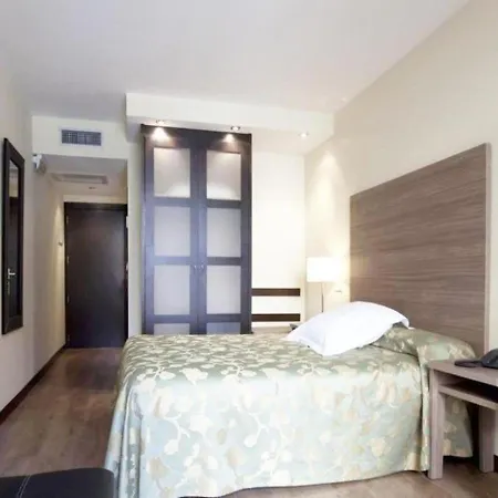 Centro Braseros Hotel Burgo