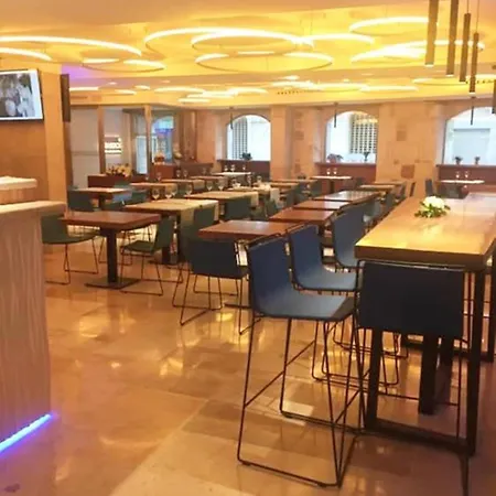 Centro Braseros Hotel Burgo