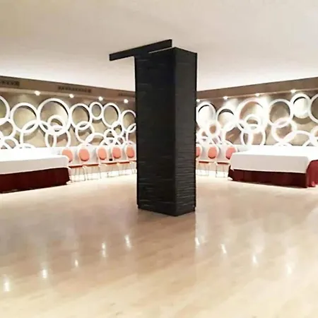 Centro Braseros מלון Burgo