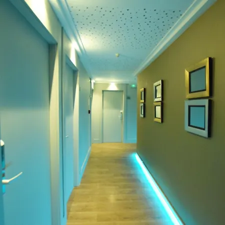 Hotel Centro Braseros 3* Burgo