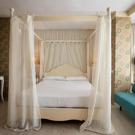 Centro Braseros Hotel 3*