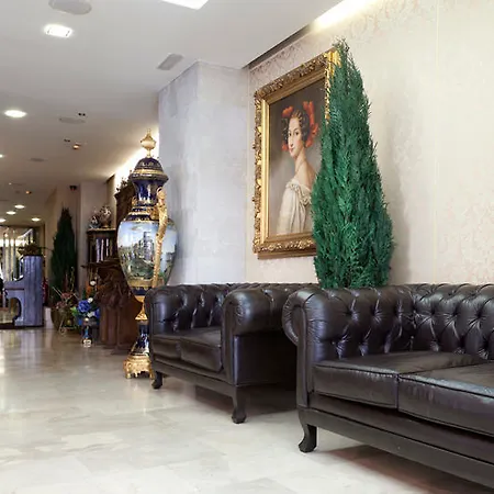 Centro Braseros Hotel