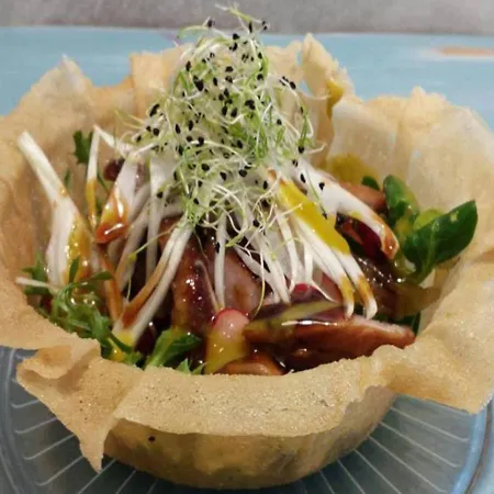 מלון Centro Braseros 3*