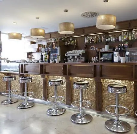 Centro Braseros Hotel Burgo