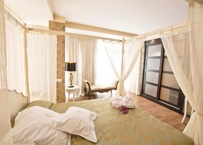 Centro Braseros Hotel 3*