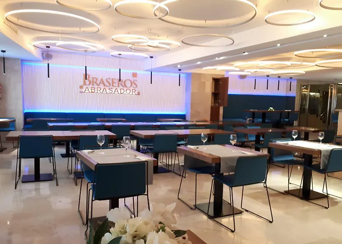 Centro Braseros Hotel 3*