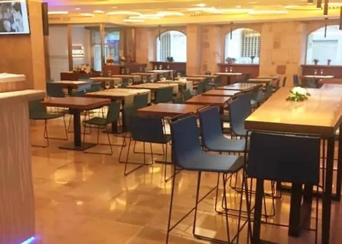 Centro Braseros Hotel Burgo