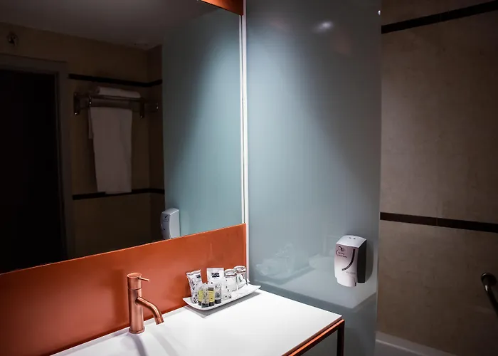 Centro Braseros Szálloda 3*