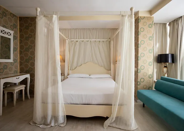 Centro Braseros Hotel 3*