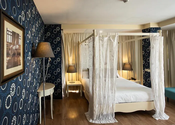 Hotel Centro Braseros 3*