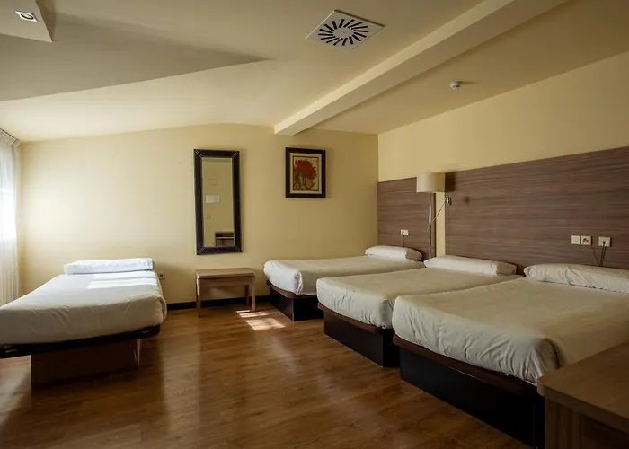 Centro Braseros 호텔 3*