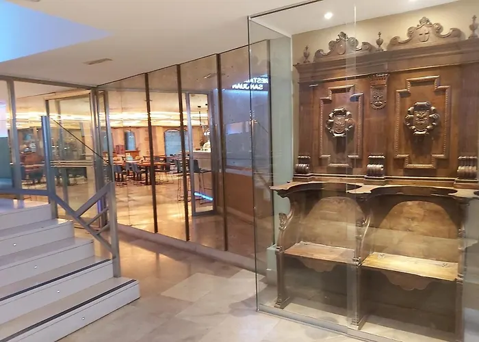 Centro Braseros Hotel